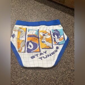 Vintage Space Jam little boy underwear. Size 6, clean & good condition for age.